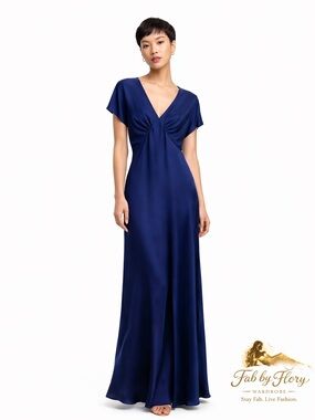 Elegant Navy Blue V-Neck Maxi Dress